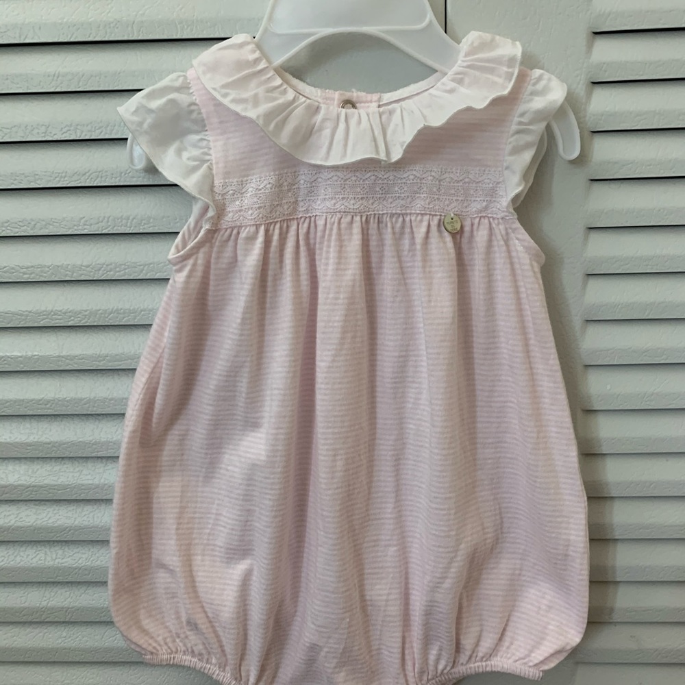 Purete du Bebe baby romper & socks. Size 6 M - Picture 6 of 12
